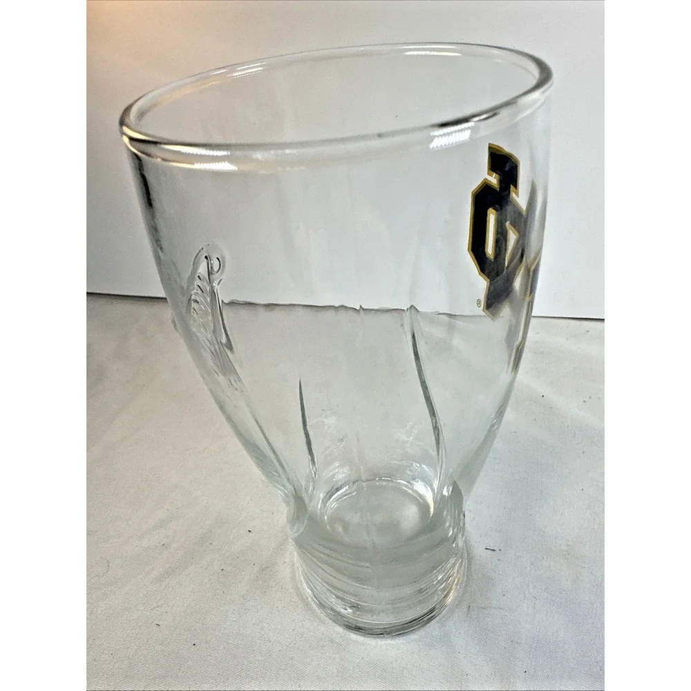 Guinness Notre Dame 20 Ounce Pint Glass Rare Specialty Beer Glass Man Cave Irish